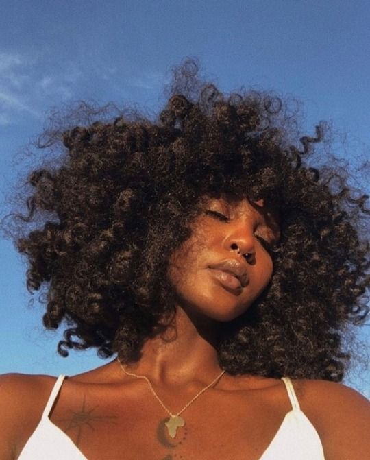 The Benefits of Avocado Oil for Natural Hair